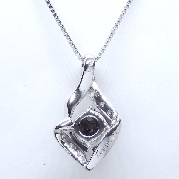 画像4: K18WG ホワイトゴールド　ブラックダイヤ　1.69ct　ダイヤ　0.07ct　ペンダント付ネックレス　中古　美品　レディース　質屋　