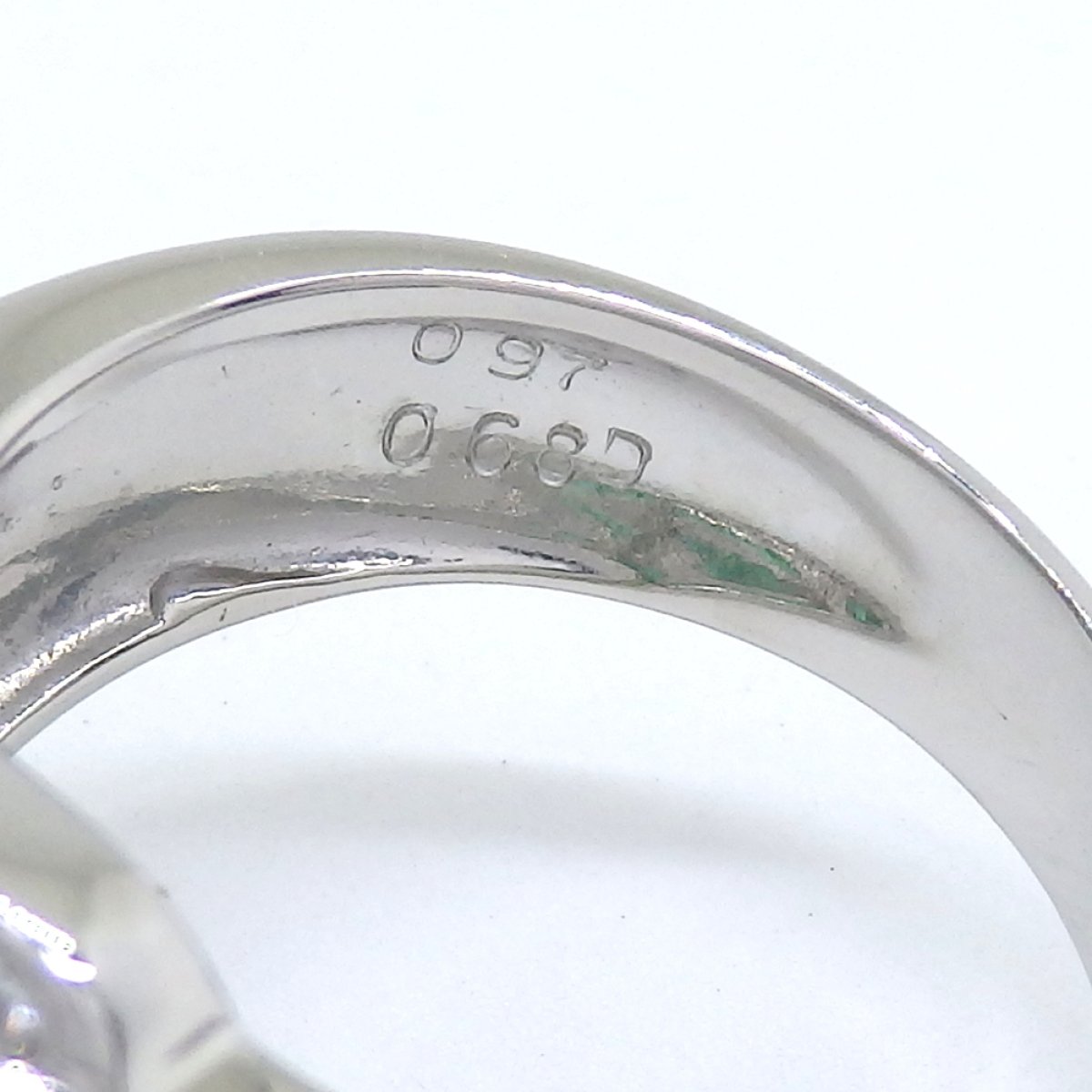 画像5: Pt900 プラチナ　エメラルド　0.97ct　ダイヤモンド　0.68ct 　指輪　中古　美品　新品仕上済　　ダイヤ　リング　レディース　ジュエリー　高級　5月誕生石　質屋