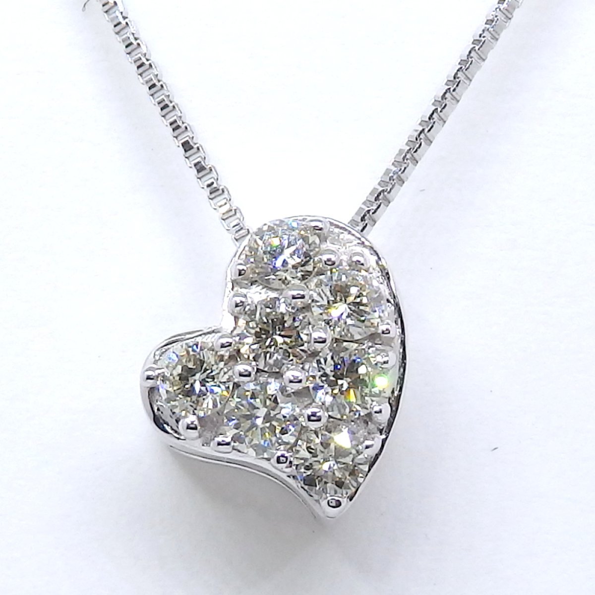 画像1: K18WG ホワイトゴールド　ダイヤモンド 0.23ct　ペンダントネックレス　ハート　中古　美品　レディース　ジュエリー　ダイヤ　質屋