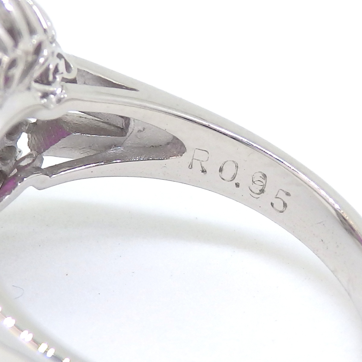 画像4: Pt900 プラチナ　ルビー 0.95ct　ダイヤモンド 0.44ct　 指輪 中古　美品　新品仕上済　7月誕生石　レディース　ジュエリー　ダイヤ　リング　質屋