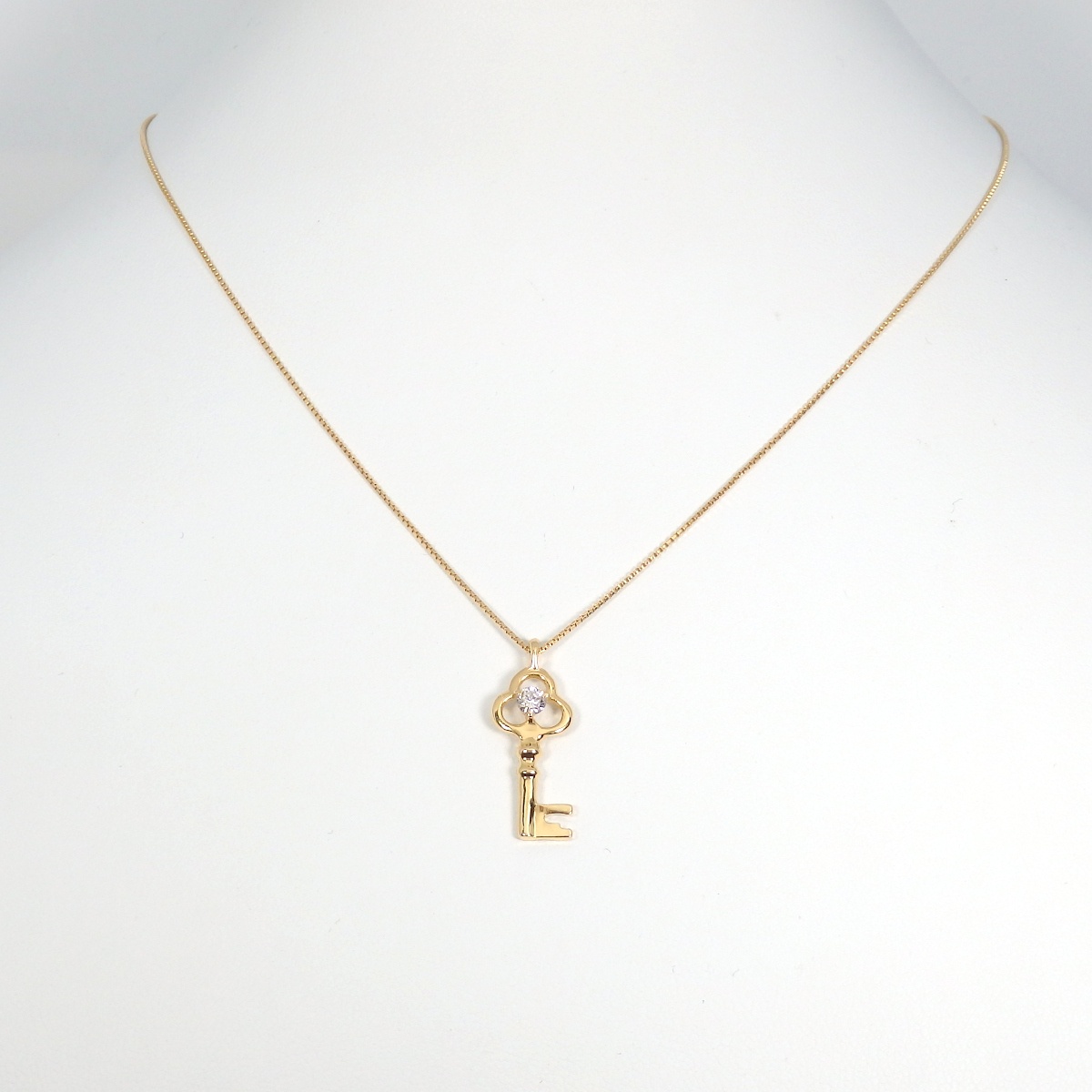 画像5: K18 ゴールド　ダイヤモンド 0.13ct　ペンダント付ネックレス　カギ　中古　美品　レディース　ジュエリー　ダイヤ　質屋