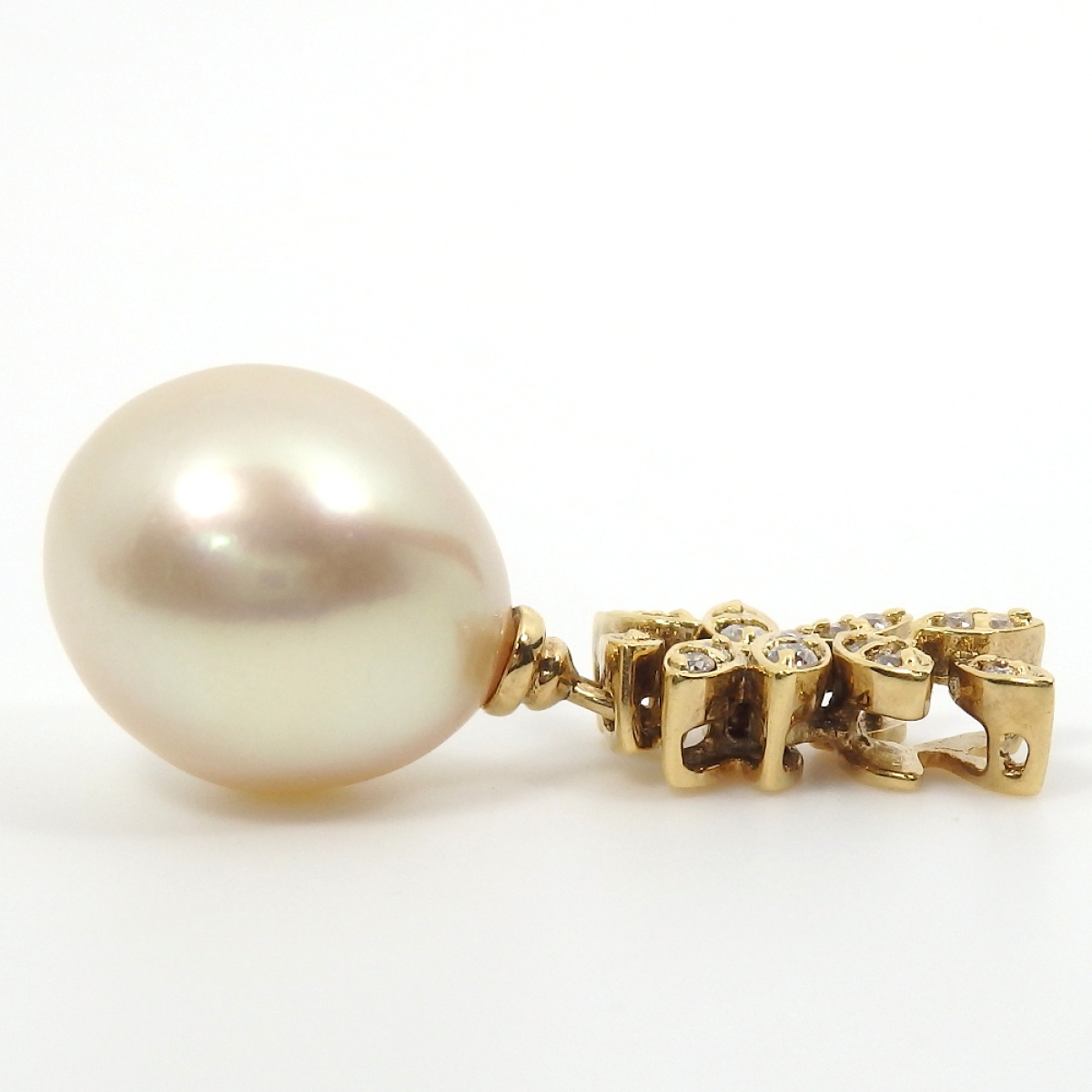 画像5: K18 ゴールド　パール　真珠　約11mm ダイヤ：0.10ct　 ペンダント　トップのみ　中古　美品　レディース　ジュエリー　6月誕生石