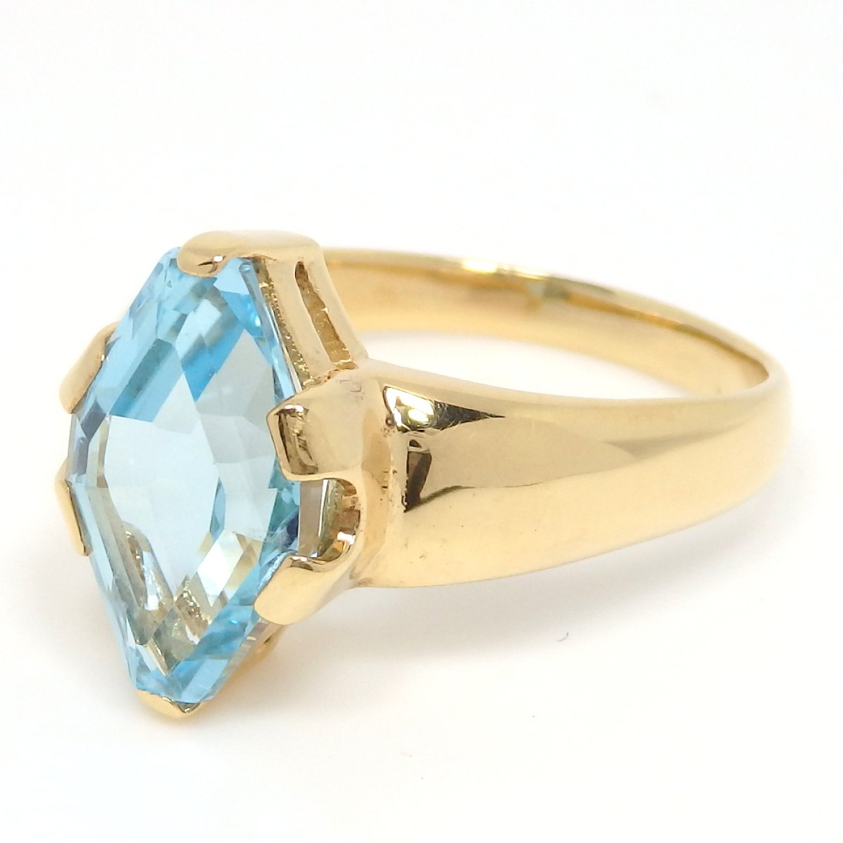画像2: K18 ゴールド  YG　イエローゴールド　ブルートパーズ　6.14ct　大粒　指輪　美品　中古　レディース　ジュエリー　11月誕生石　リング　質屋