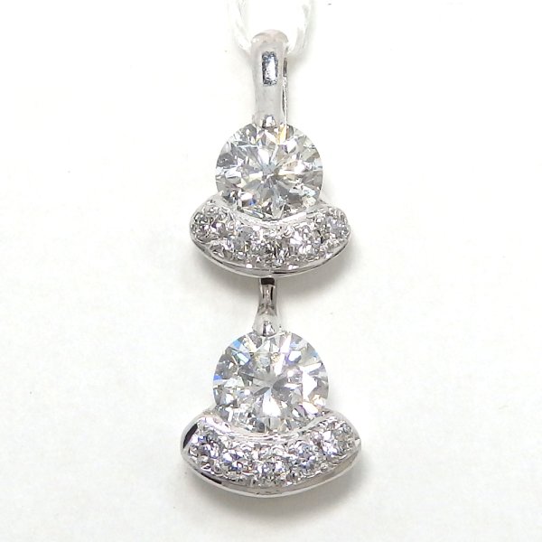 画像1: Pt プラチナ 　ダイヤモンド 0.21ct 0.22ct 0.05ct ペンダント　トップ　中古　美品　レディース　ジュエリー　トップのみ　ダイヤ　質屋