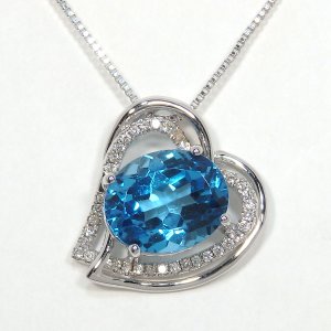 K18WG ホワイトゴールド　ブルートパーズ 3.679ct ダイヤモンド　0.122ct ペンダント付ネックレス 中古　美品　レディース　ジュエリー　ハート　ダイヤ　質屋　11月誕生石