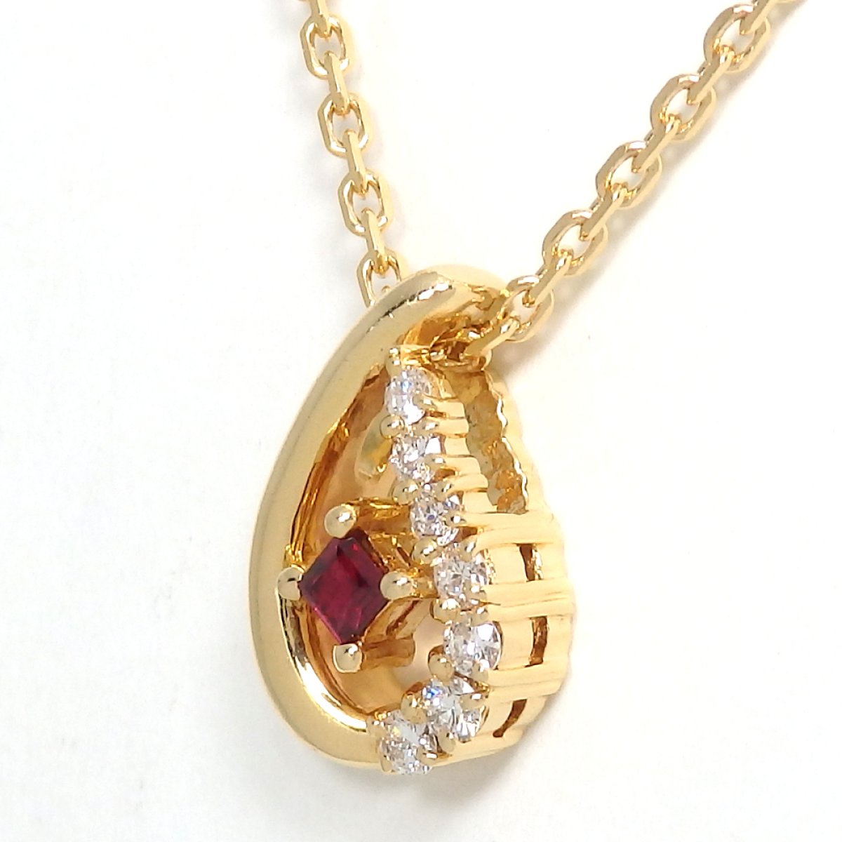 画像2: 【POLA】ポーラ 750 ゴールド 　ルビー 0.12ct　 ダイヤモンド 0.18ct ペンダント付ネックレス　中古　美品　レディース　ジュエリー　ダイヤ　質屋　7月誕生石