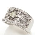 画像2: K18WG ホワイトゴールド ダイヤモンド 0.227ct 0.16ct 指輪 新品仕上済　中古 美品　ダイヤ　4月誕生石　リング　ジュエリー　レディース　幅広　質屋 (2)