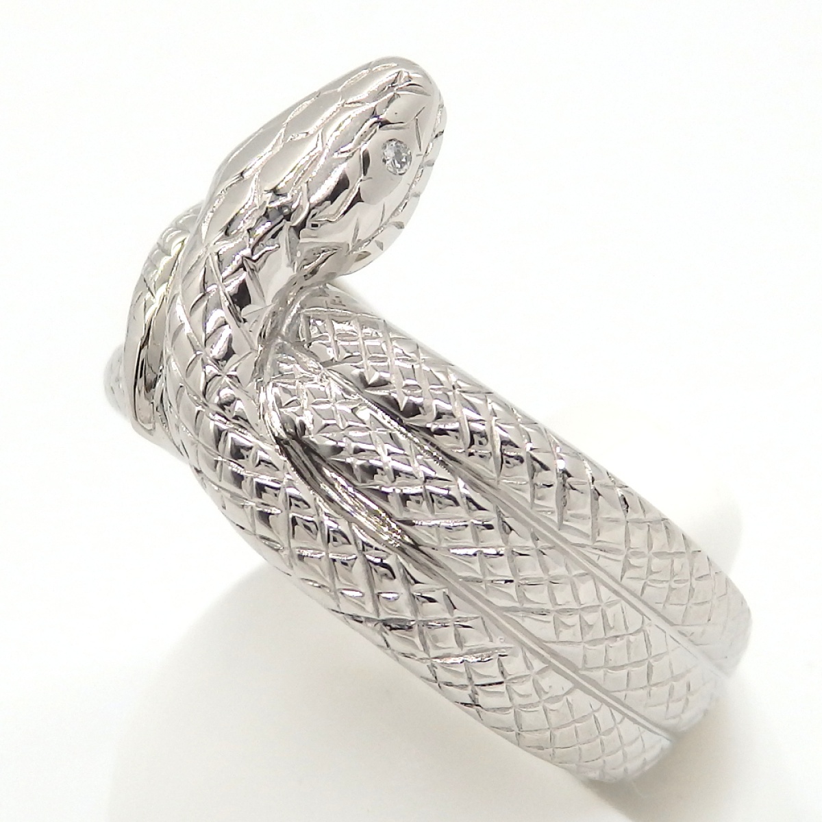 画像2: Pt900 プラチナ ダイヤモンド ヘビ型 指輪　中古　美品　新品仕上済　レディース　ジュエリー　ダイヤ　リング 　へび　スネーク　4月誕生石　質屋