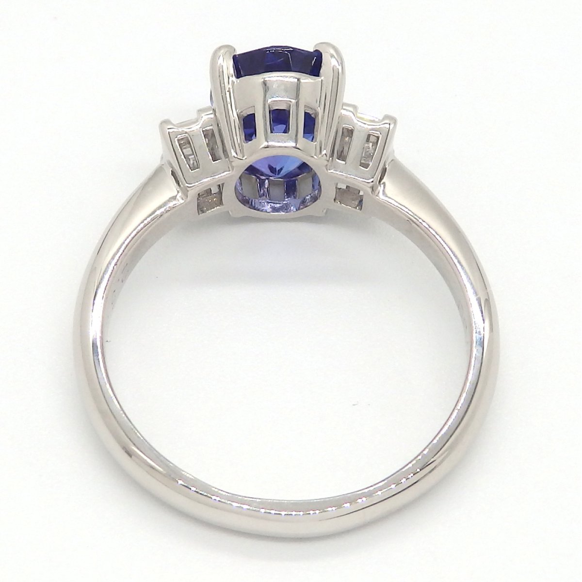 画像4: Pt900 プラチナ　タンザナイト　2.52ct　ダイヤモンド　0.25ct 　指輪 　ソーティング付　中古　美品　新品仕上済　レディース　ジュエリー　リング　天然ゾイサイト　12月誕生石　質屋