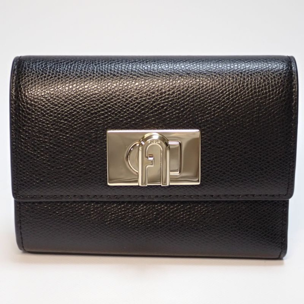 画像1: 【FURLA】フルラ　ターンロック　1927　コンパクト　三つ折り財布　ブラック　レザー　PCW4ACO ARE000 布袋　箱　ウォレット　革　ネロ　中古　美品　質屋