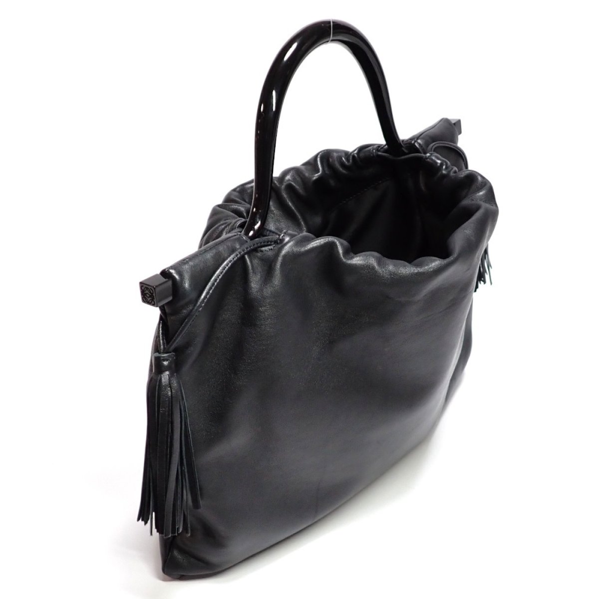 画像2: 【LOEWE】 ロエベ　ナッパレザー　アナグラム　バッグ　黒　レザー　フリンジ　巾着　中古　ブラック　レディース 　ハンドバッグ　柔らかい　レザー　ワンハンドル　ブラック　美品　質屋