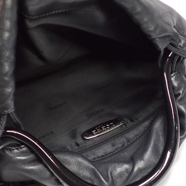 画像3: 【LOEWE】 ロエベ　ナッパレザー　アナグラム　バッグ　黒　レザー　フリンジ　巾着　中古　ブラック　レディース 　ハンドバッグ　柔らかい　レザー　ワンハンドル　ブラック　美品　質屋
