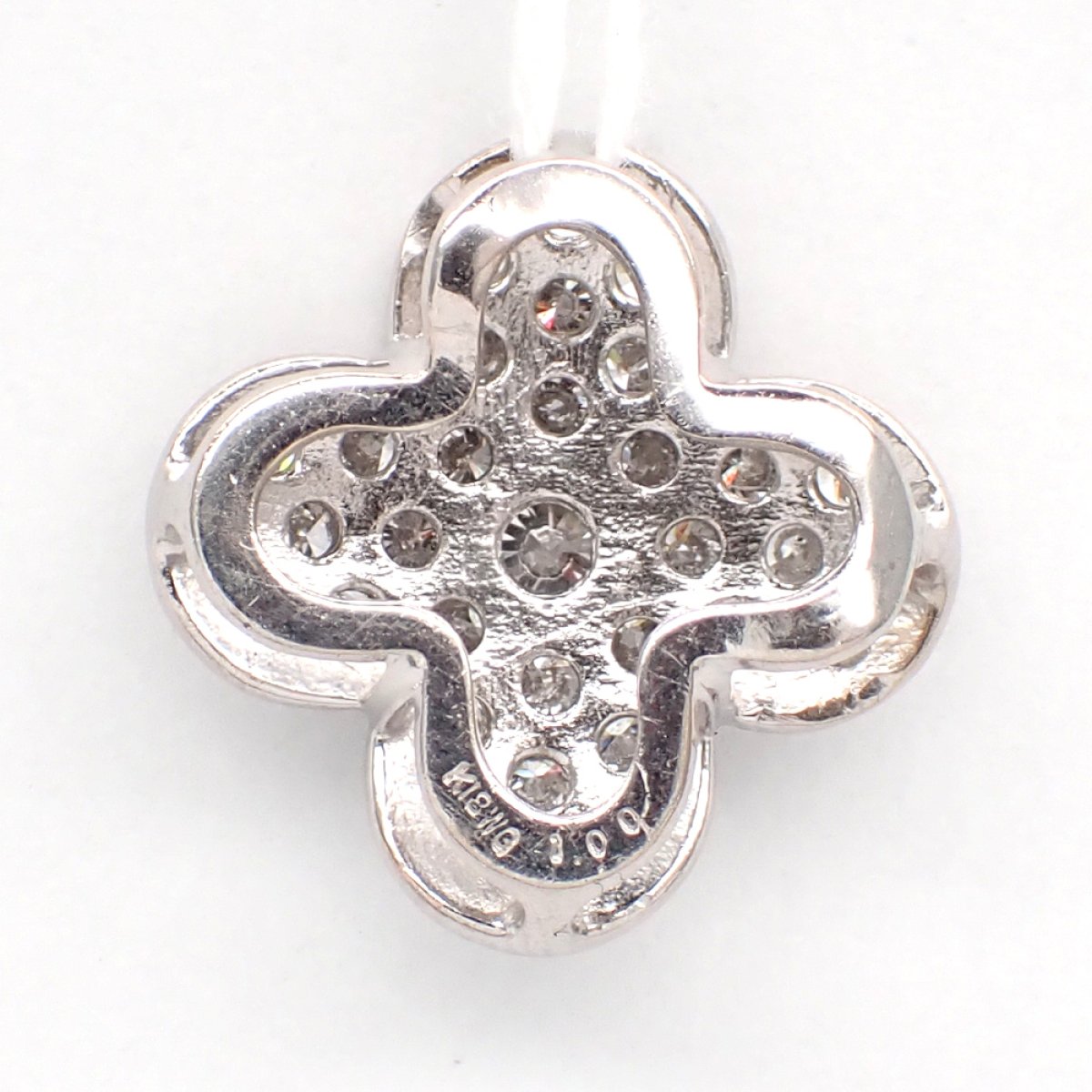画像4: K18WG ホワイトゴールド　ダイヤモンド 1.00ct　1カラット　ペンダント　トップ　ダイヤ　フラワー　中古　美品　4月誕生石　トップのみ　レディース　ジュエリー　アクセサリー　お花　質屋
