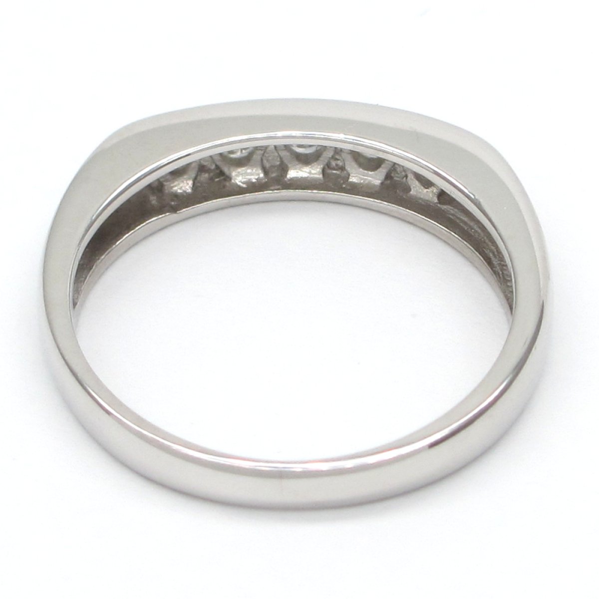 画像4: Pt900 プラチナ　ダイヤモンド　0.25ct　指輪　中古　ダイヤ　美品　新品仕上げ済　リング　レディース　ジュエリー　一文字型　質屋　4月誕生石