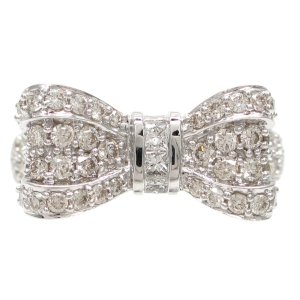 K18WG　ホワイトゴールド　ダイヤモンド　0.90ct　指輪　中古　ダイヤ　リボン　美品　リング　レディース　ジュエリー　アクセサリー　りぼん　豪華　質屋　4月誕生石