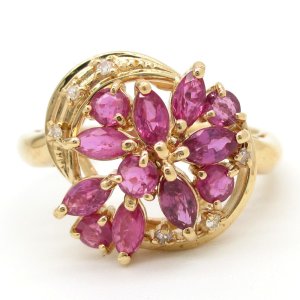 K18 ゴールド　イエローゴールド　K18YG　ルビー 1.41ct　ダイヤモンド 0.03ct　指輪　中古　美品　レディース　リング　フラワー　ダイヤ　デザインリング　ジュエリー　お花　豪華　質屋　7月誕生石