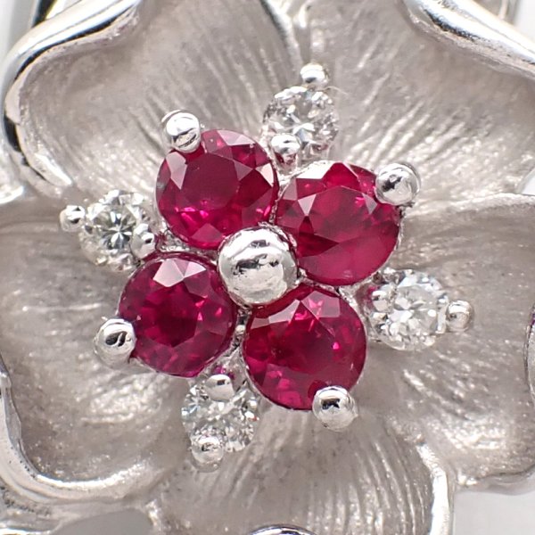 画像4: Pt900 プラチナ　ルビー 0.47ct　ダイヤモンド 0.09ct　ペンダントトップ 　フラワー　ダイヤ　中古　美品　トップのみ　ペンダント　ジュエリー　レディース　アクセサリー　花　７月誕生石　質屋