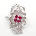 Pt900 プラチナ　ルビー 0.47ct　ダイヤモンド 0.09ct　ペンダントトップ 　フラワー　ダイヤ　中古　美品　トップのみ　ペンダント　ジュエリー　レディース　アクセサリー　花　７月誕生石　質屋