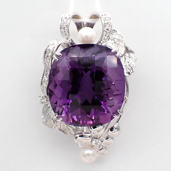 画像1: K18WG　ホワイトゴールド　大粒 アメジスト 38.19ct　ダイヤモンド 0.39ct　パール　ペンダントトップ 　ダイヤ　中古　美品　トップのみ　2月誕生石　ペンダント　ジュエリー　レディース　アクセサリー　質屋