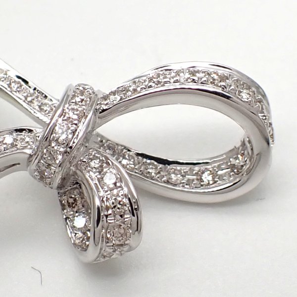 画像4: K18WG　ホワイトゴールド　ペリドット 2.10ct　ダイヤモンド 0.66ct　ペンダントトップ 　ダイヤ　中古　美品　トップのみ　ペンダント　ジュエリー　レディース　アクセサリー　8月誕生石　質屋