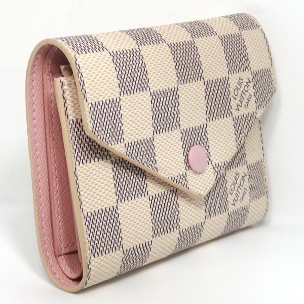 画像1: 【LOUIS VUITTON】ルイ・ヴィトン ポルトフォイユ・ヴィクトリーヌ ダミエアズール　ローズバレリーヌ　N64022 ホック開閉式 三つ折り 財布　中古　美品　 ウォレット　質屋　