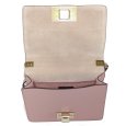 画像4: 【FURLA】フルラ　チェーンショルダー BVA6 Q26 26000　カメリア　レザー　G金具 ショルダーバッグ　肩掛け　斜めかけ　ピンク　中古　美品　質屋　レディース　バッグ　 ポシェット　２WAY (4)