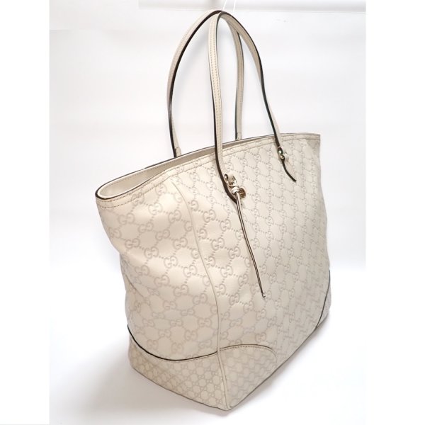 画像2: 【GUCCI】 グッチ ブリー　グッチシマ　トートバッグ　レザー　323671　中古　ITALY　イタリー　バッグ　中古　オフホワイト　レディース　アイボリー　GG　マイクログッチシマ　肩掛け　美品　質屋