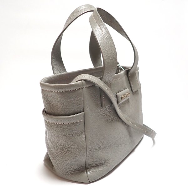 画像2: 【MIU MIU】 ミュウミュウ　マドラスソフト　レザー　２WAY　ハンドバッグ　トートバッグ　中古　グレー　 5BA212　レディース　ショルダー　山羊革　PRADA　OUTLET　KOBE　SANDA　ギャランティカード　アウトレット　質屋