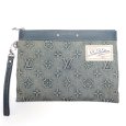 画像1: 【LOUIS VUITTON】ルイ・ヴィトン　ウォッシュデニム　ボシェット・トゥ・ゴー　M82313　クラッチバッグ　メンズ　ヴィトン　バッグ 　セカンドバッグ　中古　質屋 (1)