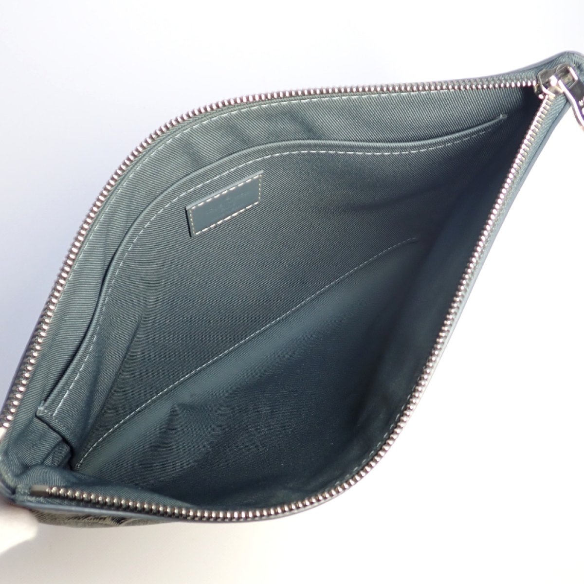 画像2: 【LOUIS VUITTON】ルイ・ヴィトン　ウォッシュデニム　ボシェット・トゥ・ゴー　M82313　クラッチバッグ　メンズ　ヴィトン　バッグ 　セカンドバッグ　中古　質屋