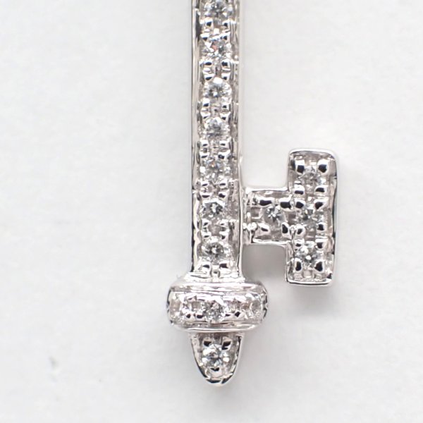 画像4: K18WG ホワイトゴールド　ピンクサファイア 0.05ct　ダイヤモンド 0.30ct　ペンダント　カギ　フラワー　中古　美品　レディース　ジュエリー　ダイヤ　750　ペンダントトップ　トップ　鍵　可愛い　質屋