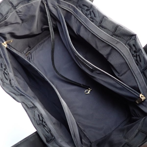 画像3: 【CHANEL】 シャネル　ニュートラベルライン トートMM　トートバッグ 　A15991　ナイロン×レザー　10番台　ブラック　バッグ　中古　黒　レディース　軽量　肩掛け　バッグ　質屋