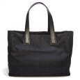 画像1: 【CHANEL】 シャネル ニュートラベルライン トートMM トートバッグ A15991 ナイロン×レザー 10番台 ブラック バッグ 中古 黒 レディース 軽量 肩掛け バッグ 質屋 (1)